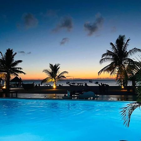 Sunset Kendwa Beach Hotel ภายนอก รูปภาพ
