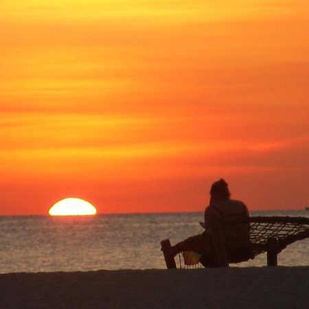 Sunset Kendwa Beach Hotel ภายนอก รูปภาพ
