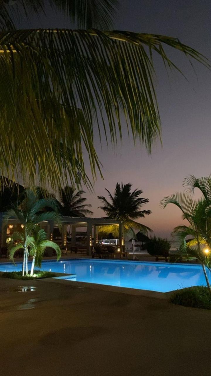 Sunset Kendwa Beach Hotel ภายนอก รูปภาพ